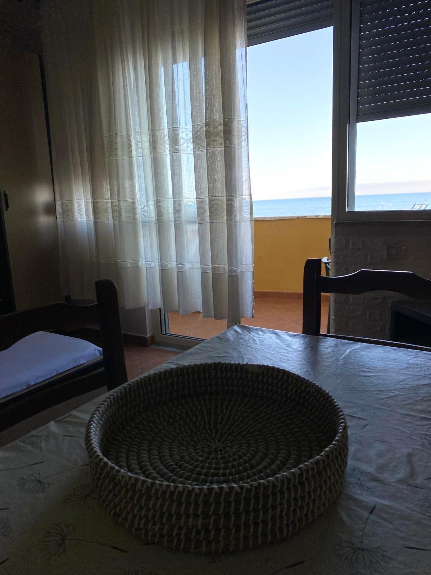 Memory * Durres